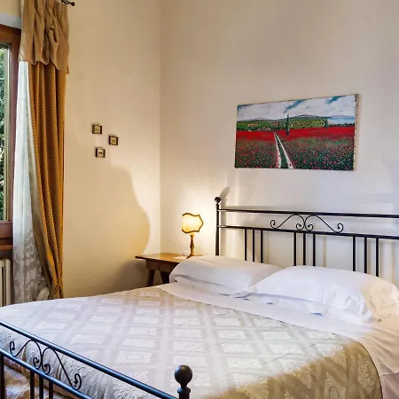 Beautiful In Castiglione Del With Garden Tatil Evi